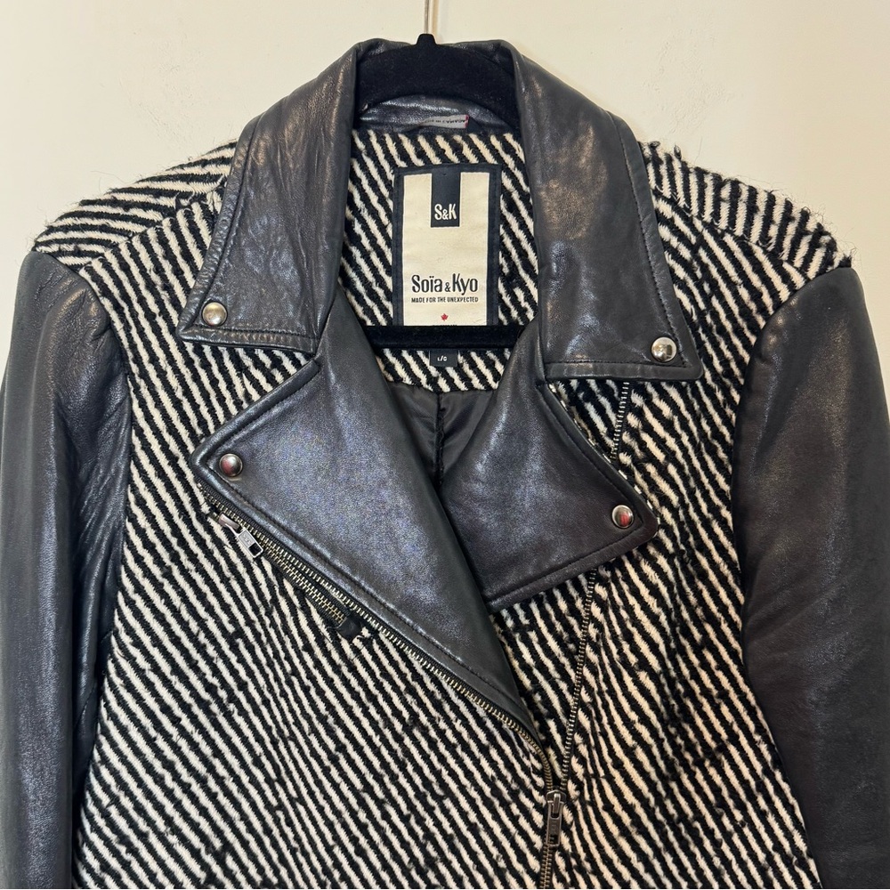Soia & Kyo Wool Blend Jacket with Black Leather Sleeves Made in Canada Size L - Picture 4 of 7